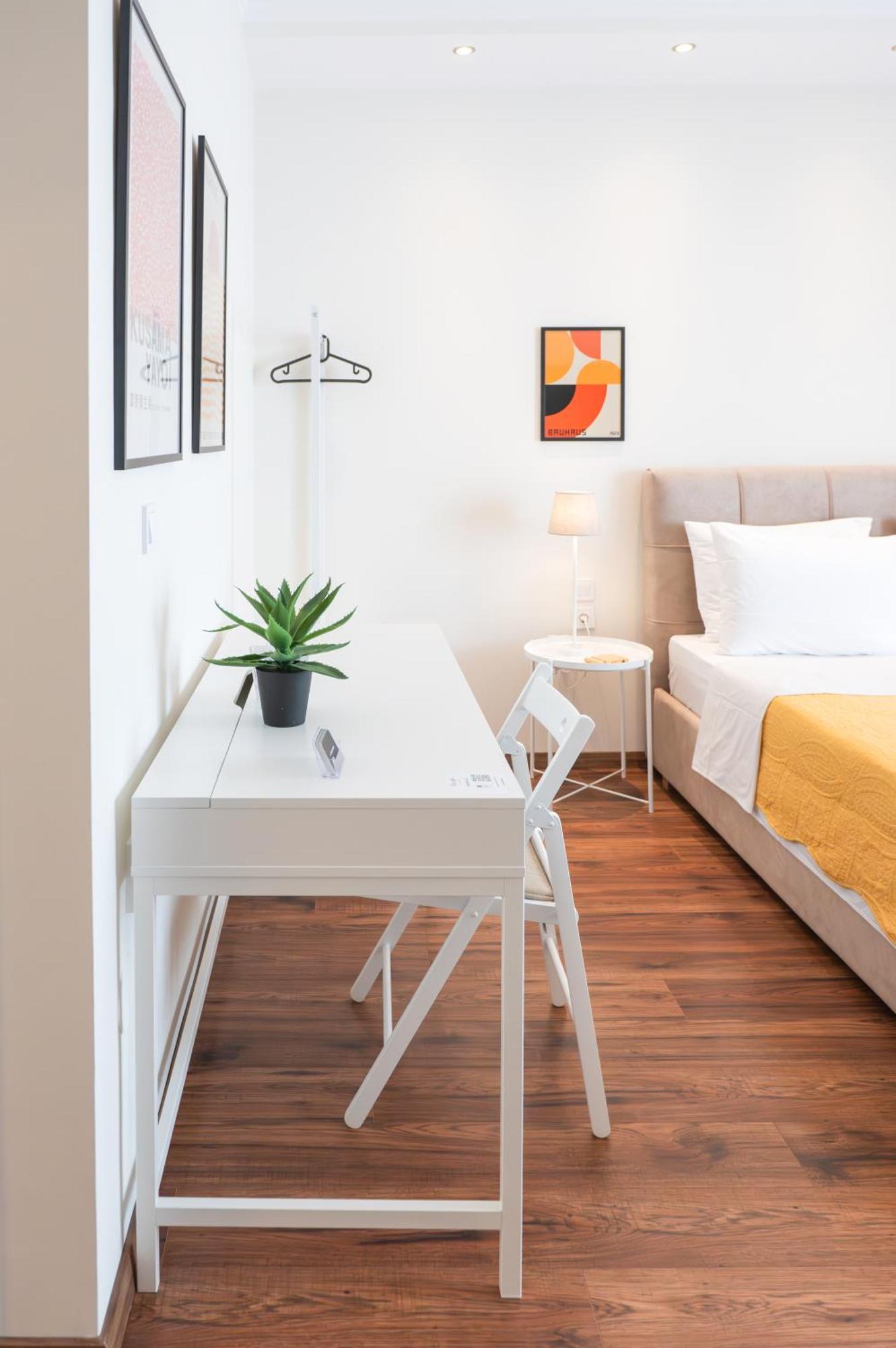 Harmony Center - Private Parking - Meno Homes 6a